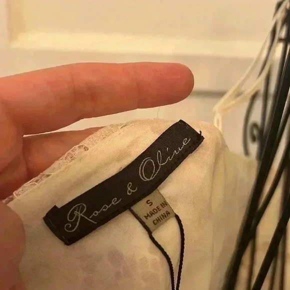 NWT Rose & Olive Lace Cami-Sz S - Picture 5 of 7